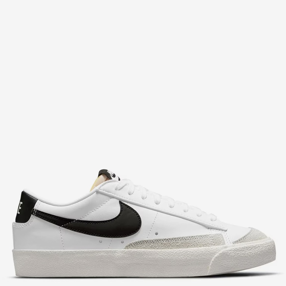 Nike Blazer '77 Sneaker - Women's size 5